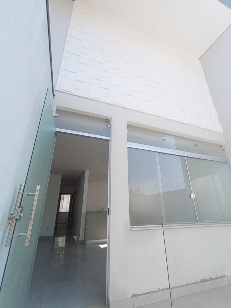 Casa para venda no bairro Belvedere, Coronel Fabriciano!