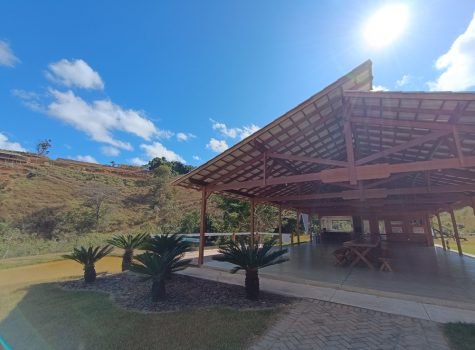 Chácara no Condomínio Cantos da Mata - Iapu/MG