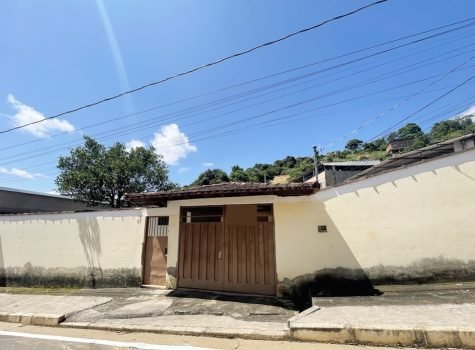 Casa no bairro Córrego Alto, em Coronel Fabriciano.